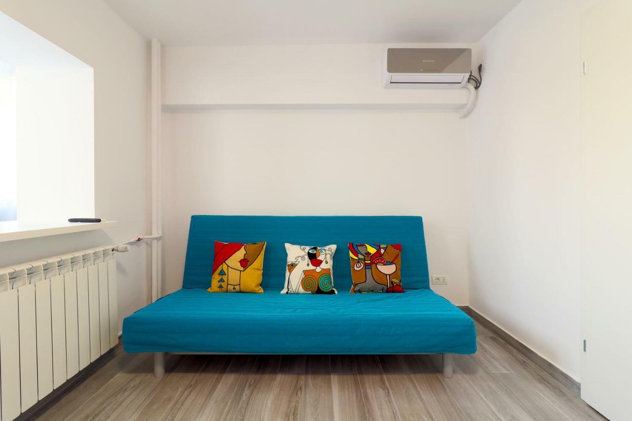 Luxury Olimpia Studio In Bucharest, With Netflix App Exterior photo