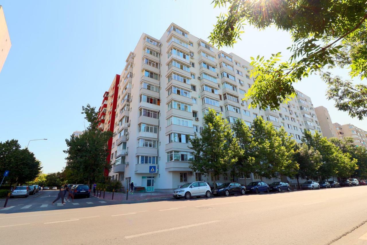 Luxury Olimpia Studio In Bucharest, With Netflix App Exterior photo